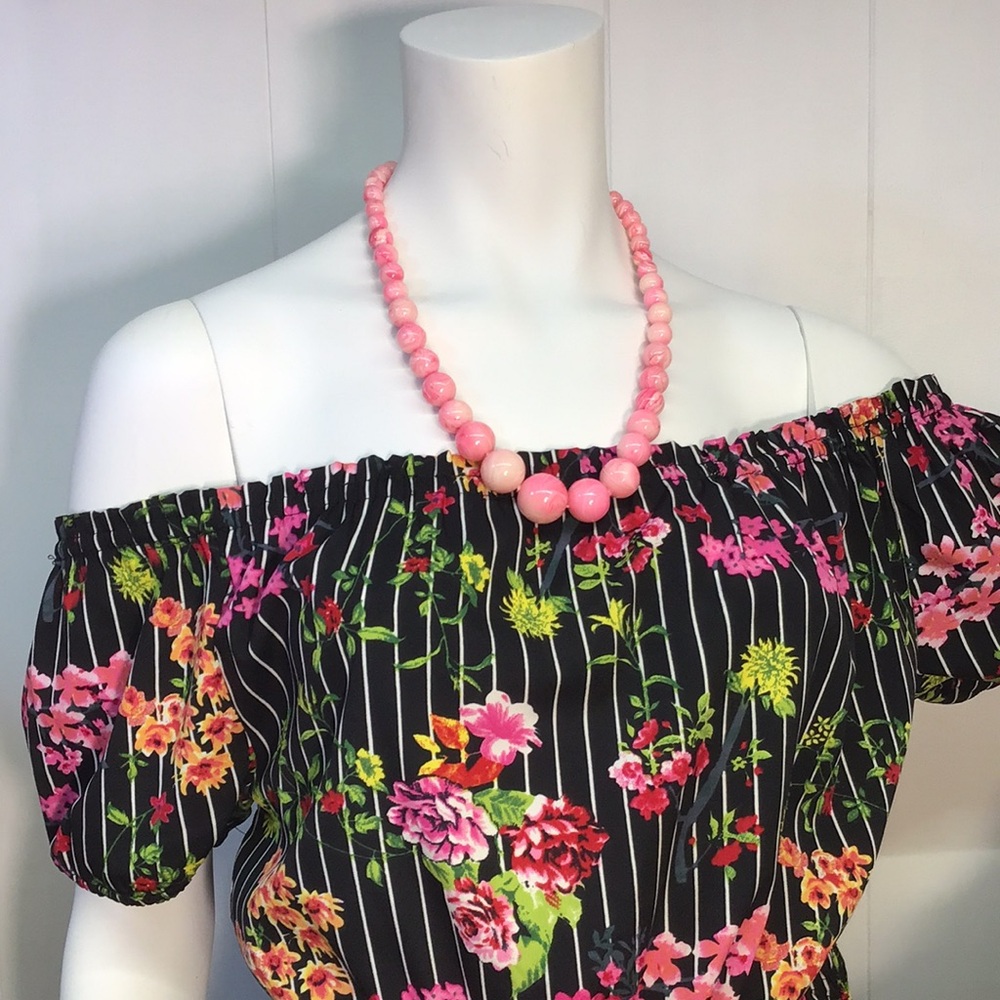Vintage beads strand barbie pink marbled effect retro jewelry authentic knotted